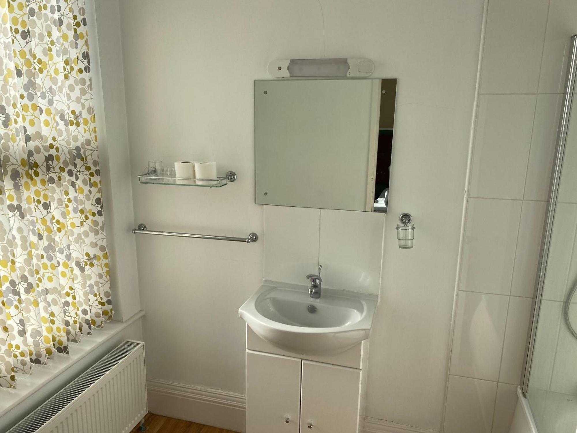 The Linden Leaf Rooms Beeston  Room photo